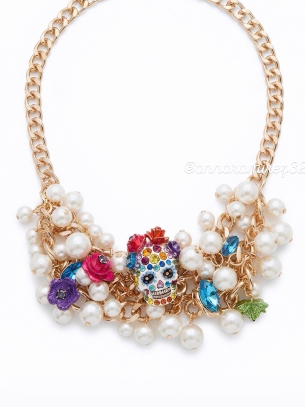 NWT ⚜️🌺⚜️ Betsey Johnson Faux Pearl Sugar Skull Statement Bib Necklace